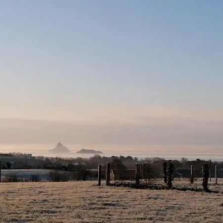 Vue Mt-st-michel, élégance, Calme Et Baby-foot Bonzini Сasa de vacaciones