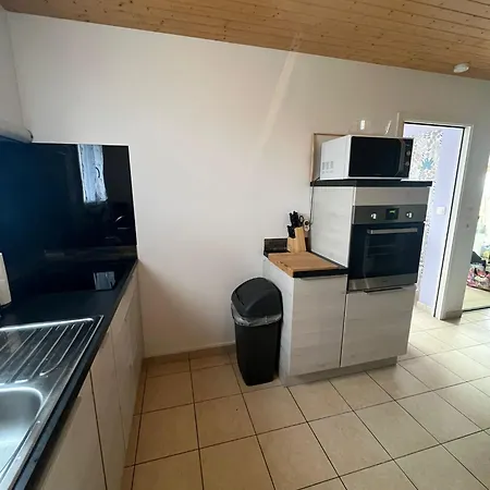 Vue Mt-st-michel, Elegance, Calme Et Baby-foot Bonzini Holiday home