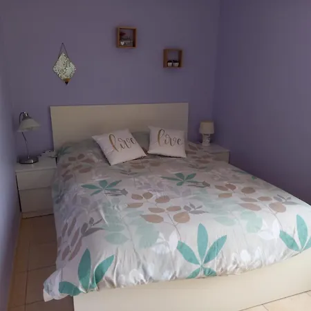 Vue Mt-st-michel, Elegance, Calme Et Baby-foot Bonzini Holiday home *