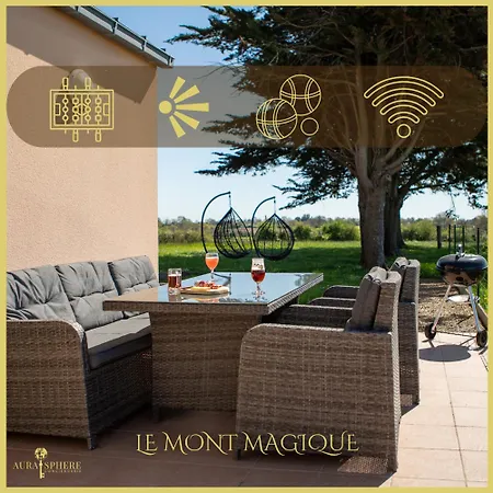 Vue Mt-st-michel, Elegance, Calme Et Baby-foot Bonzini * Dragey-Ronthon
