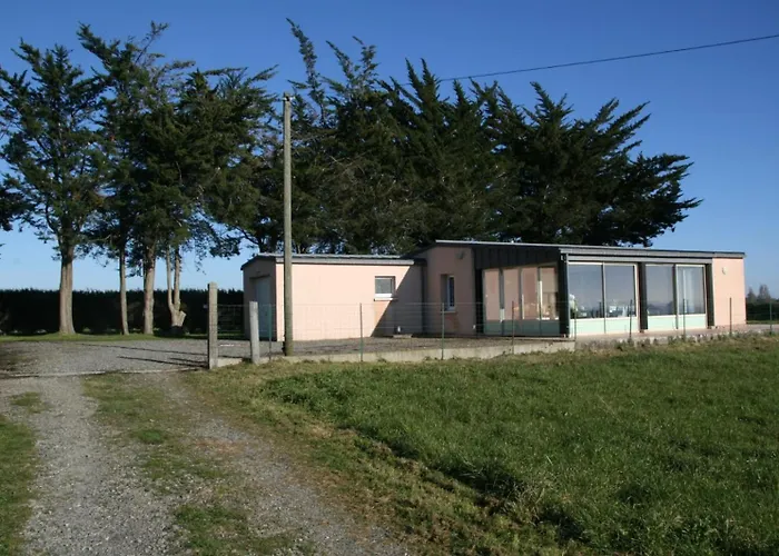 Vue Mt-st-michel, élégance, Calme Et Baby-foot Bonzini