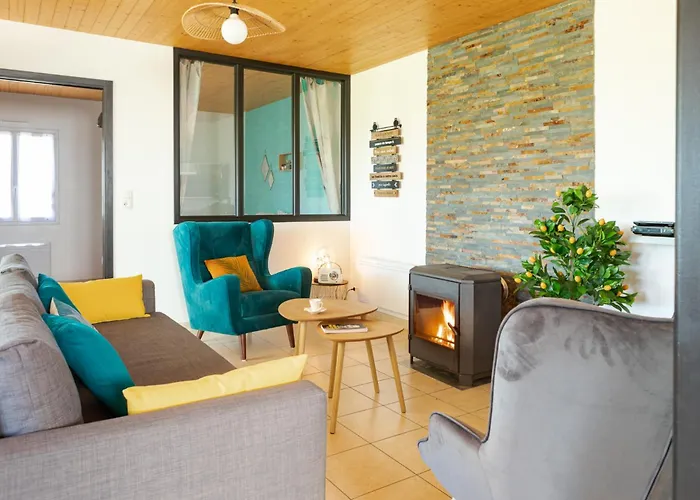 Vue Mt-st-michel, élégance, Calme Et Baby-foot Bonzini Dragey